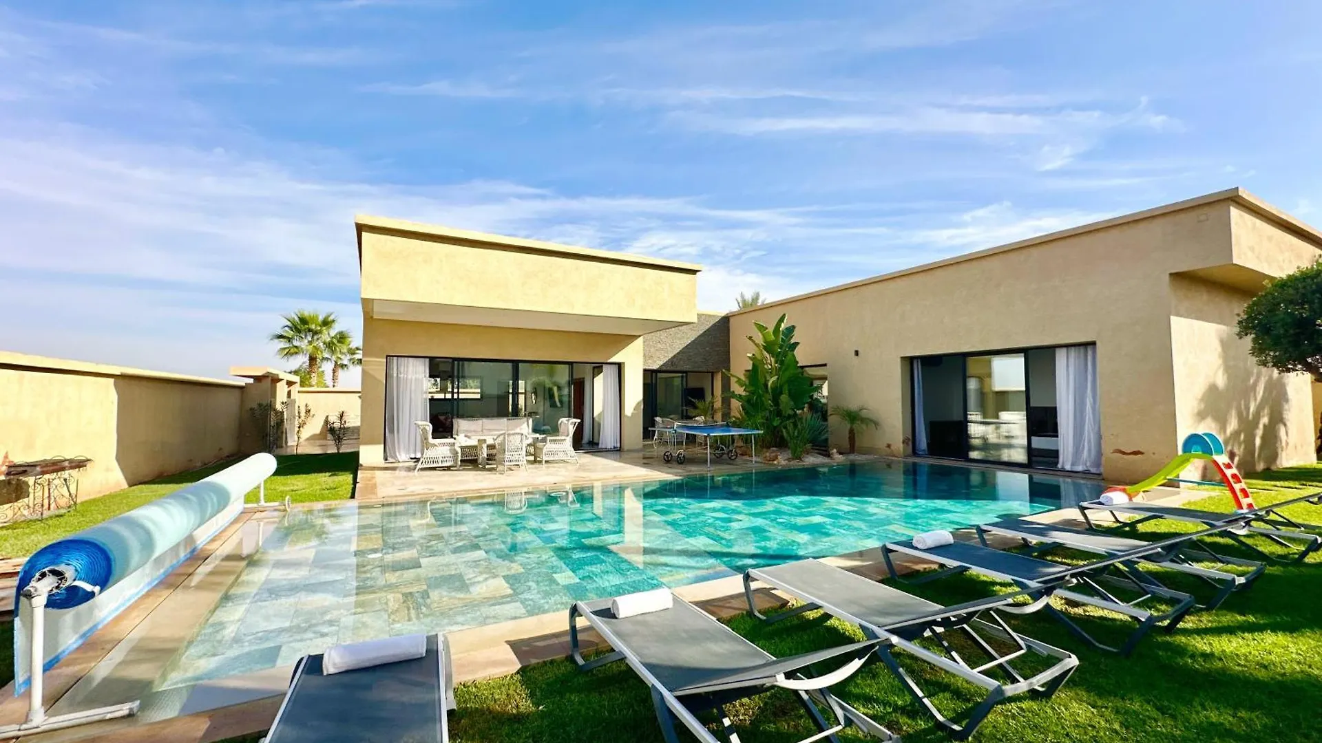 Villa Bahia, Piscine Chauffee, Personnels Inclus 마라케시
